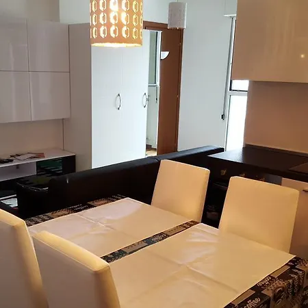 Apartment New Luxury Attic Santa Giulia Expo *