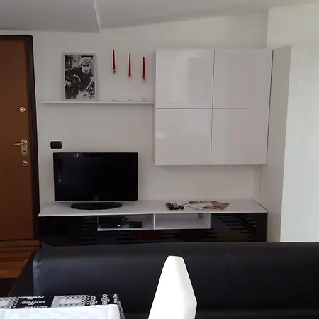 Apartment New Luxury Attic Santa Giulia Expo